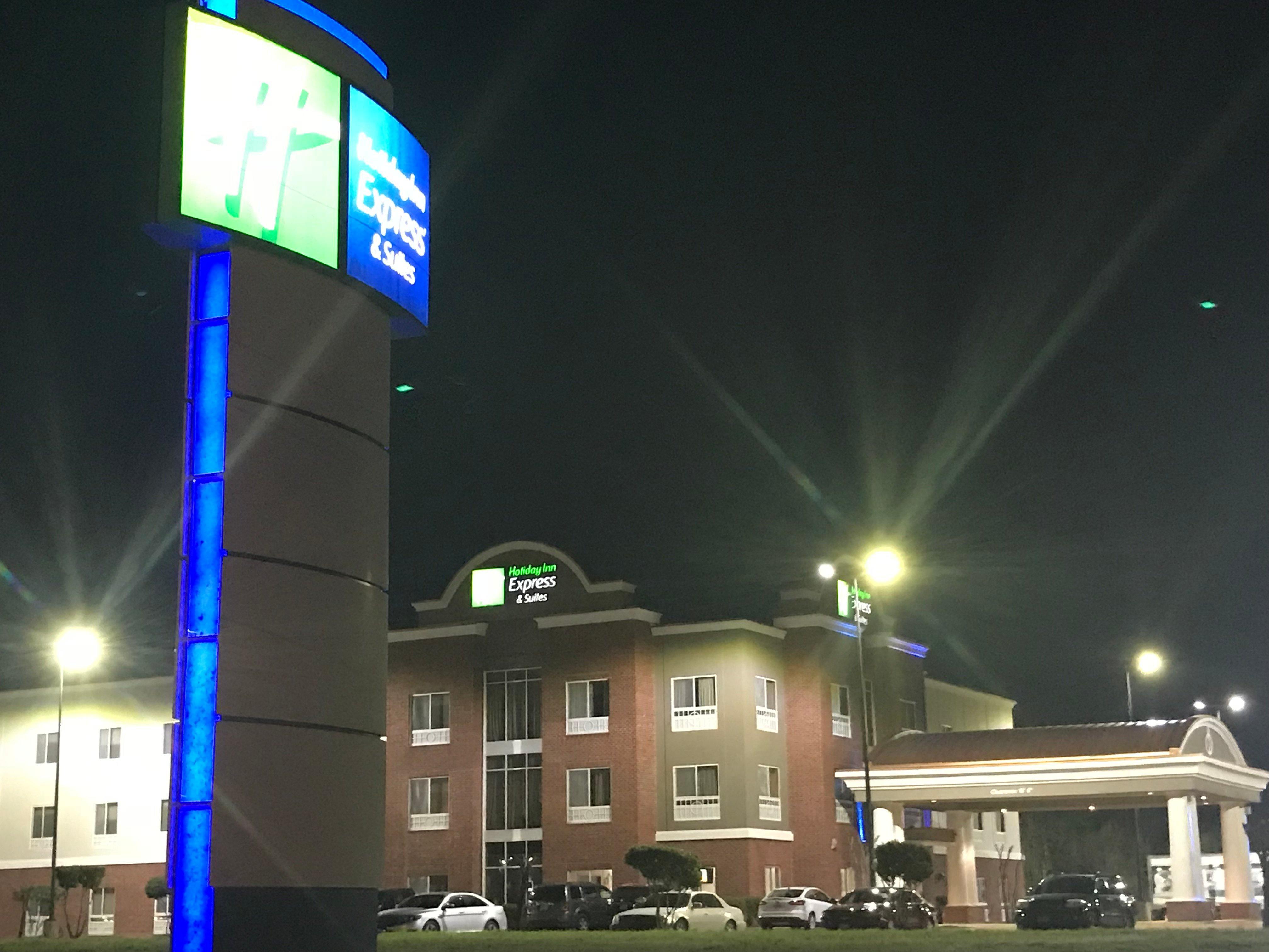 Holiday Inn Express Hotel & Suites Canton By Ihg Εξωτερικό φωτογραφία