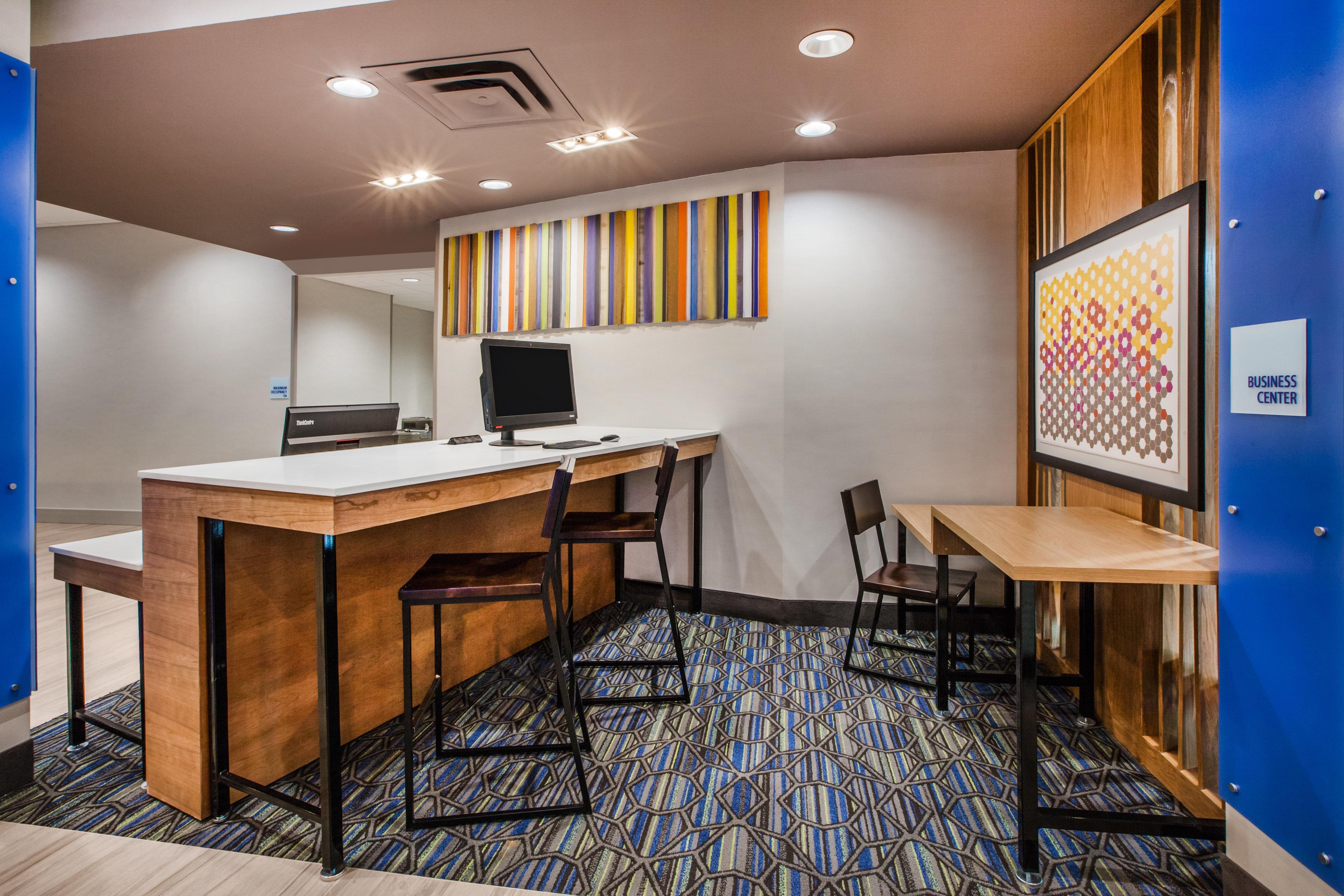 Holiday Inn Express Hotel & Suites Canton By Ihg Εξωτερικό φωτογραφία