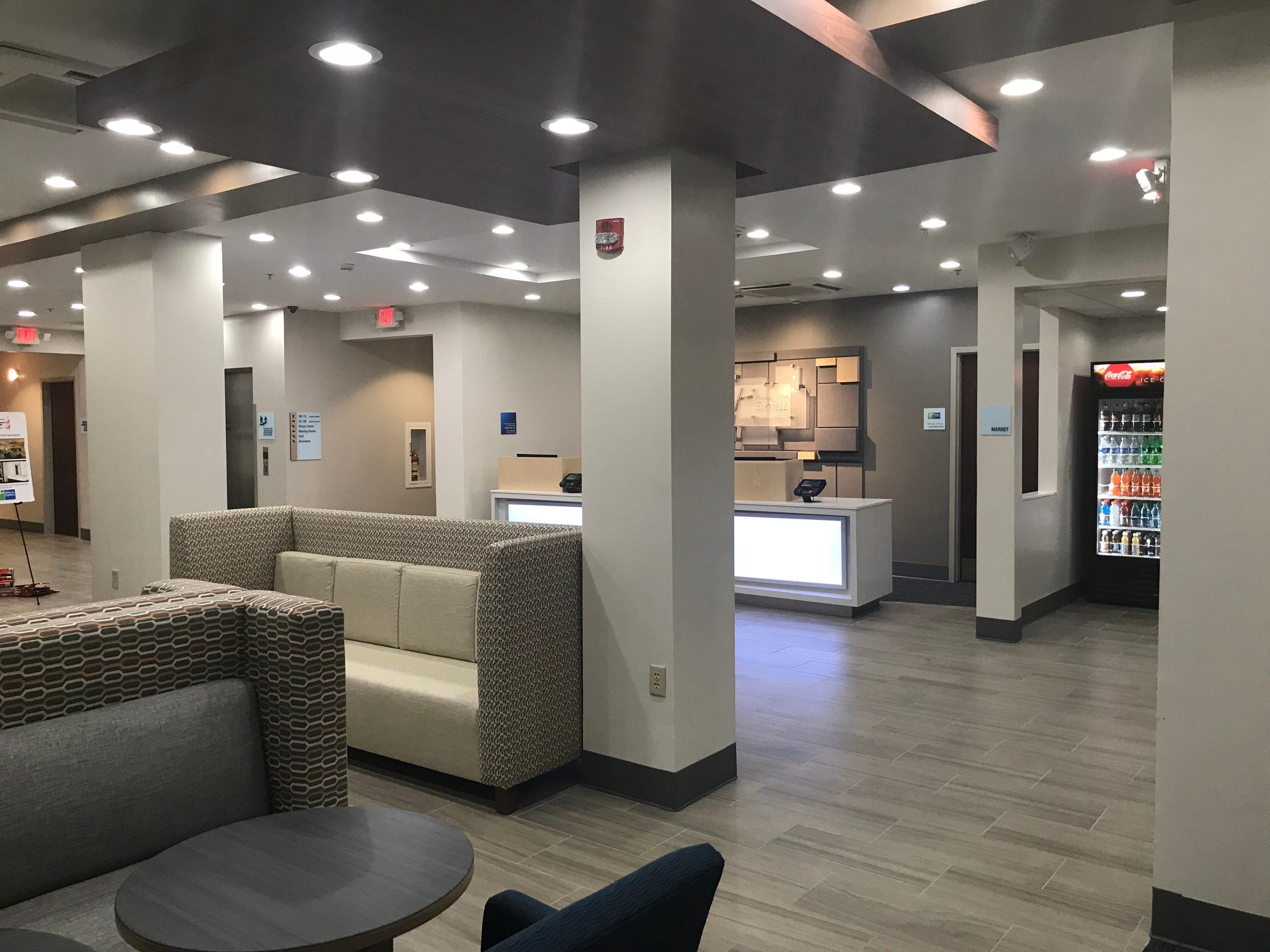 Holiday Inn Express Hotel & Suites Canton By Ihg Εξωτερικό φωτογραφία
