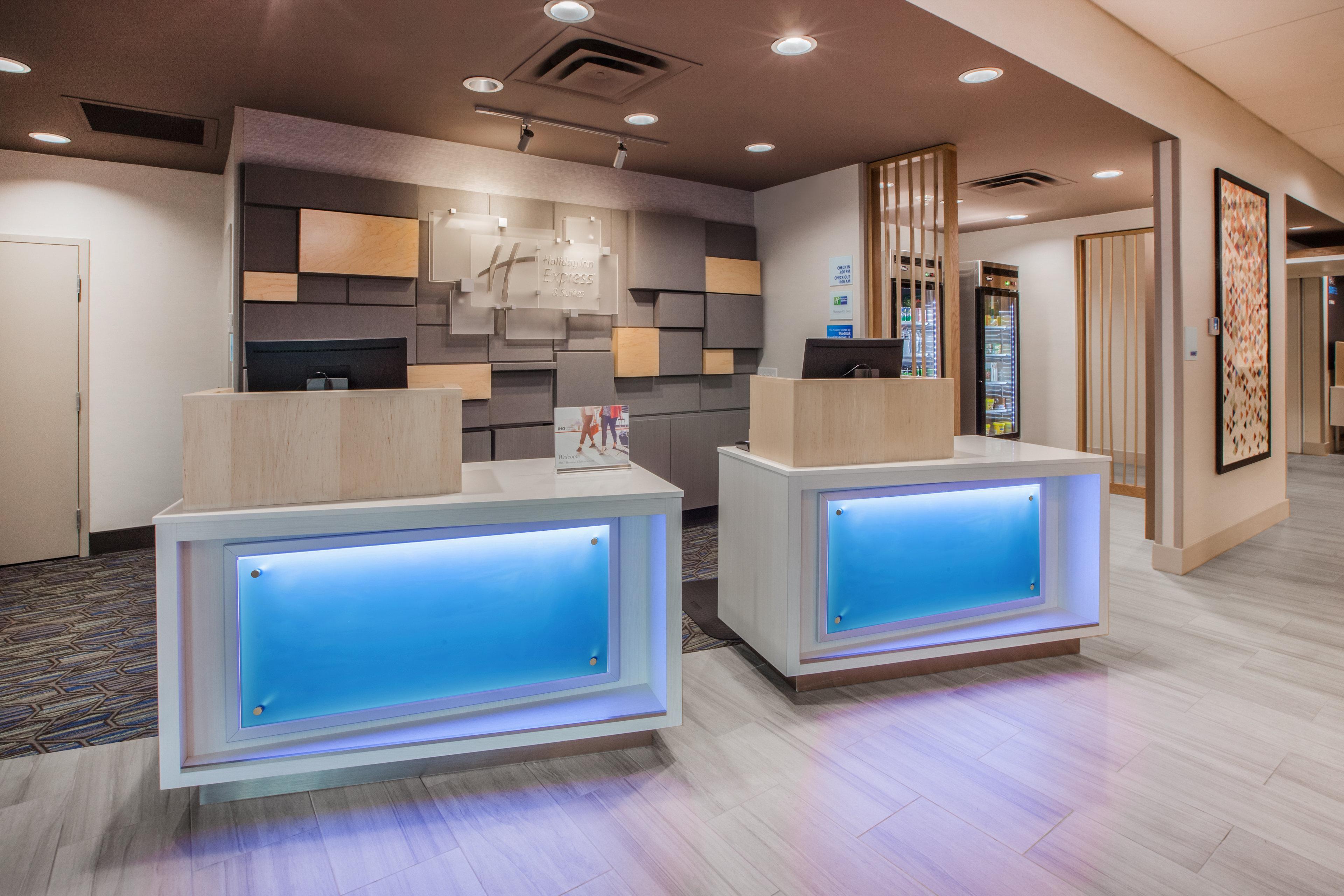 Holiday Inn Express Hotel & Suites Canton By Ihg Εξωτερικό φωτογραφία