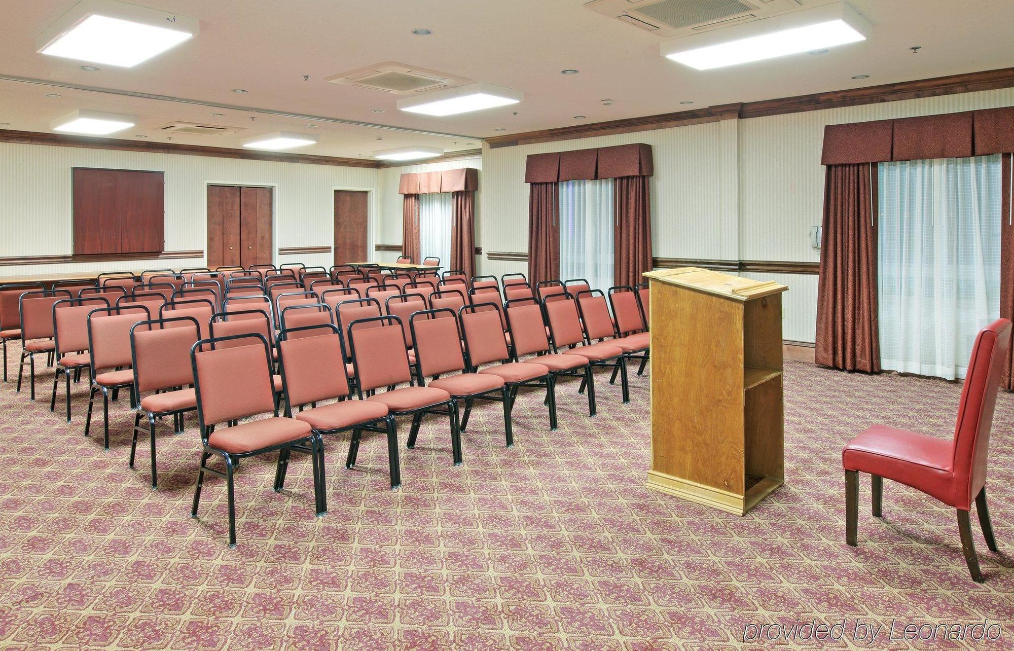 Holiday Inn Express Hotel & Suites Canton By Ihg Εξωτερικό φωτογραφία