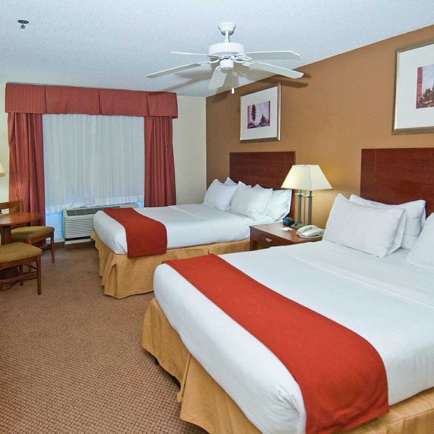 Holiday Inn Express Hotel & Suites Canton By Ihg Εξωτερικό φωτογραφία