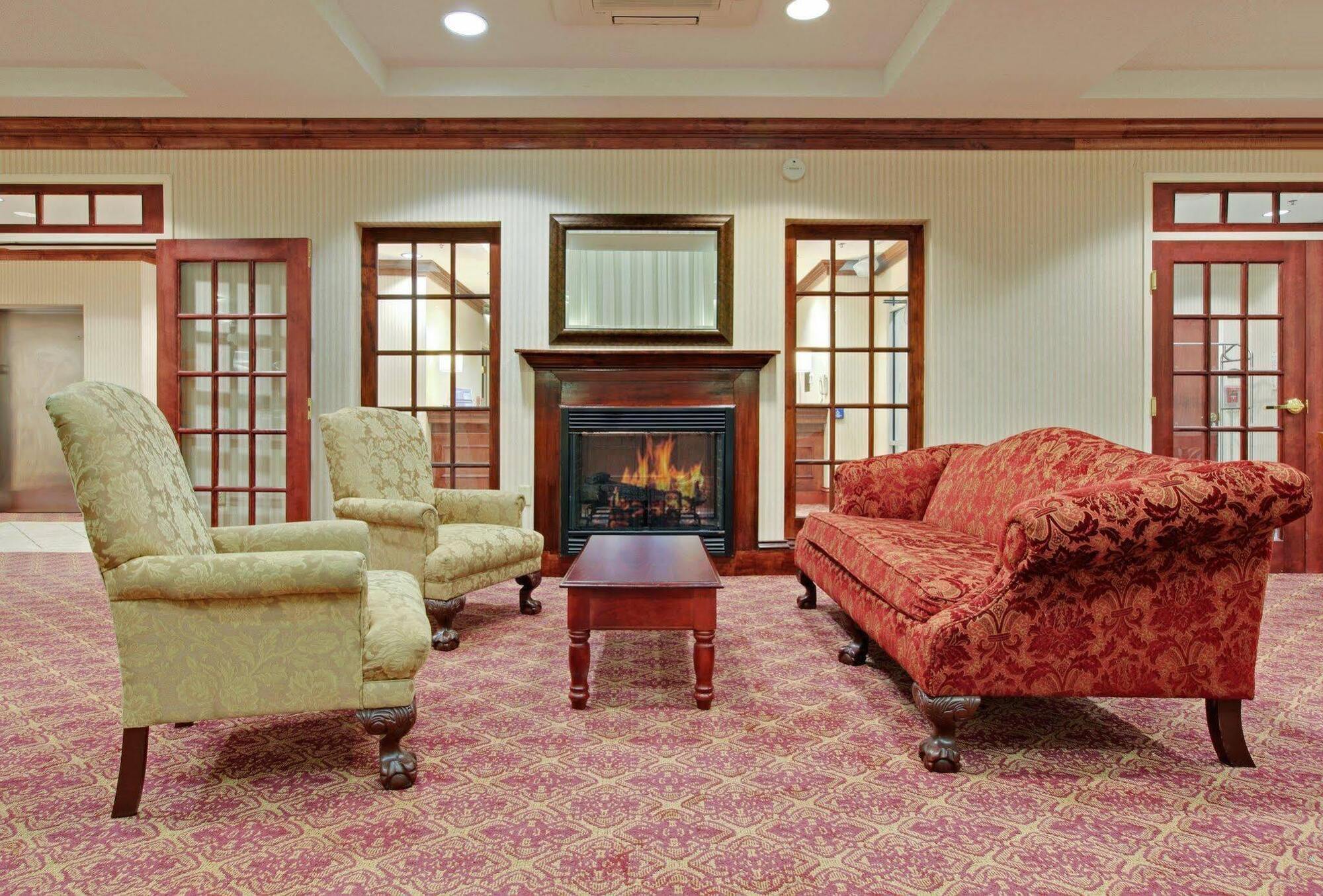 Holiday Inn Express Hotel & Suites Canton By Ihg Εξωτερικό φωτογραφία