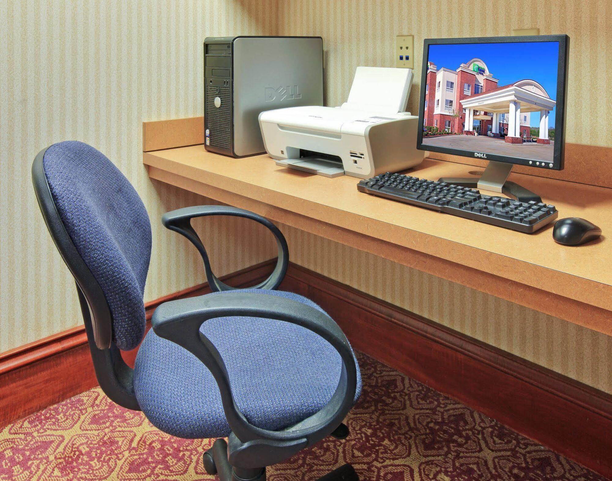 Holiday Inn Express Hotel & Suites Canton By Ihg Εξωτερικό φωτογραφία